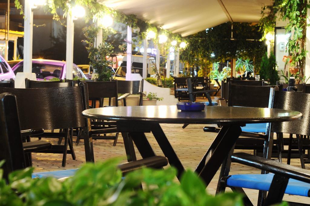 Hotel G.L. Paralia Katerinis Bagian luar foto