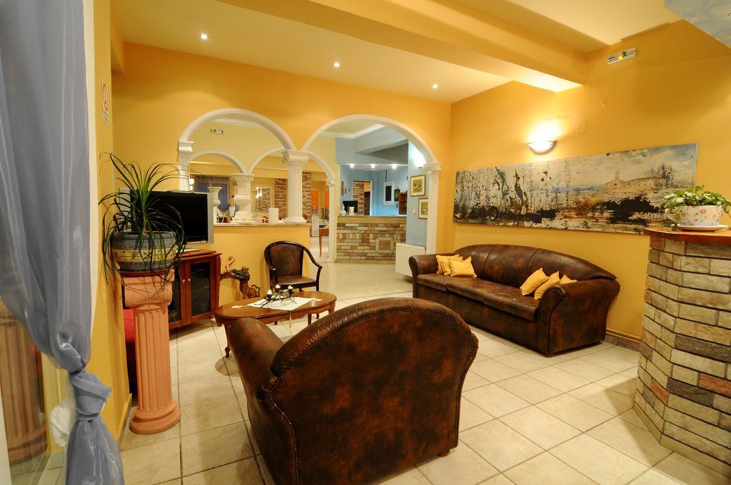 Hotel G.L. Paralia Katerinis Bagian luar foto